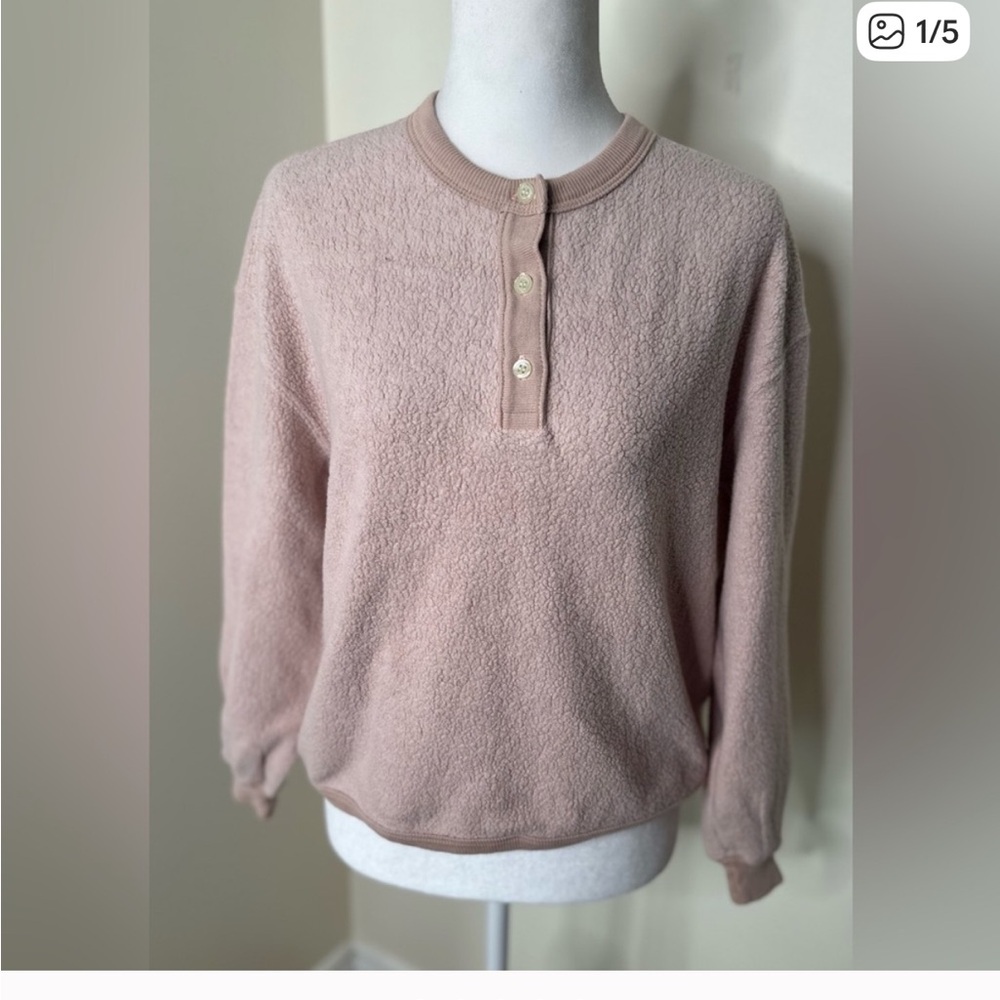 THE GREAT. Cozy Fleece Pink Henley Pullover sz 2/M